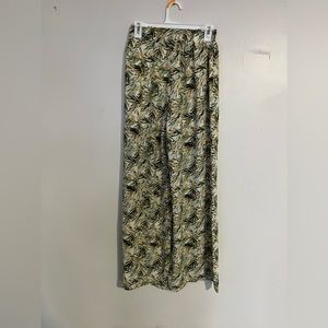 Magnolia Boutique floral pant Small